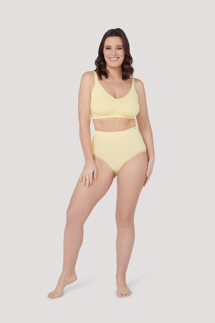 Back smoothing, no wired bras 3 pack | Bella Bodies UK | Lemon